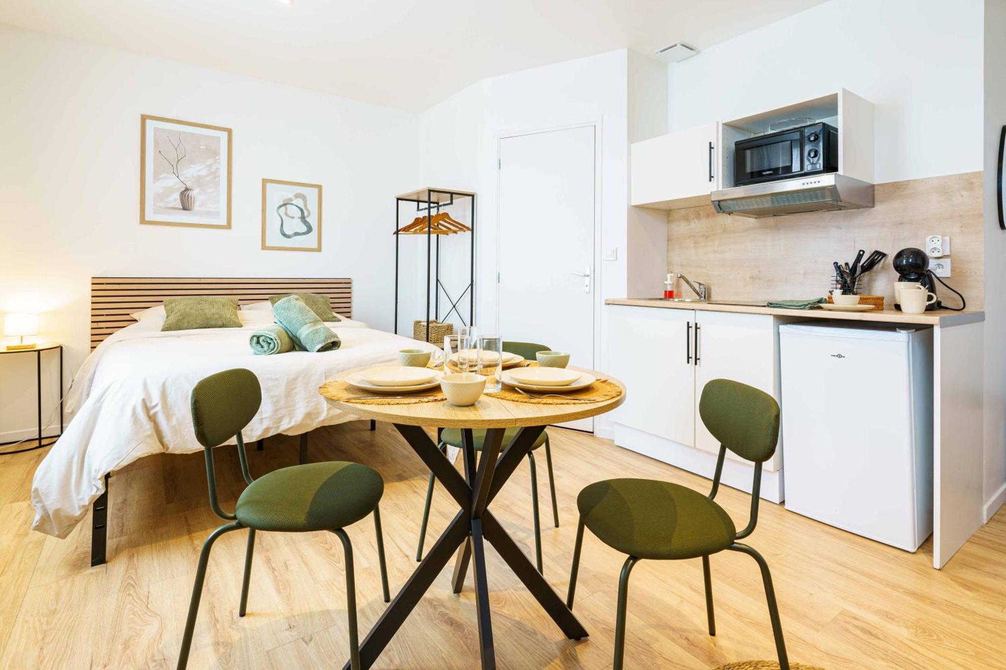 Studio Elegant 3 Pers Wifi Saint-Quentin Kültér fotó